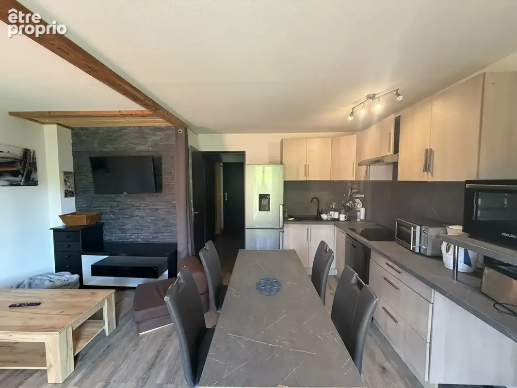 Appartement à ALBIEZ-MONTROND