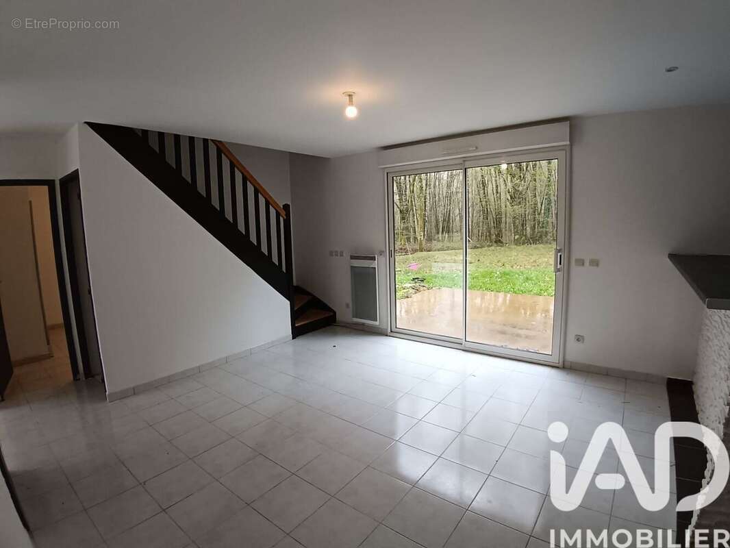Photo 4 - Maison à SAINT-FARGEAU
