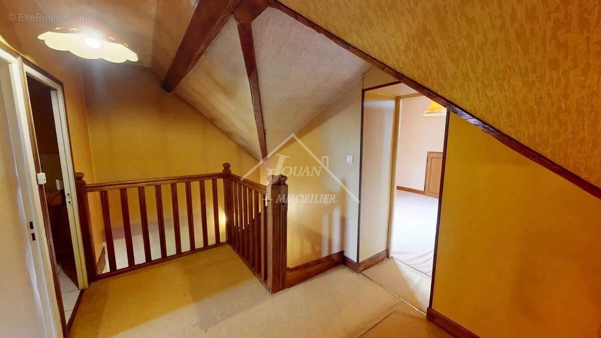 Maison à SALIGNY-SUR-ROUDON