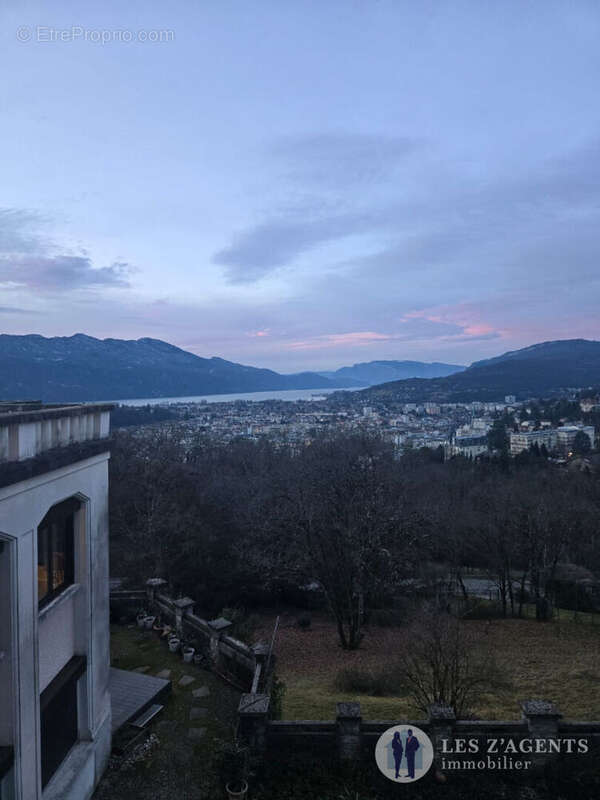 Appartement à AIX-LES-BAINS