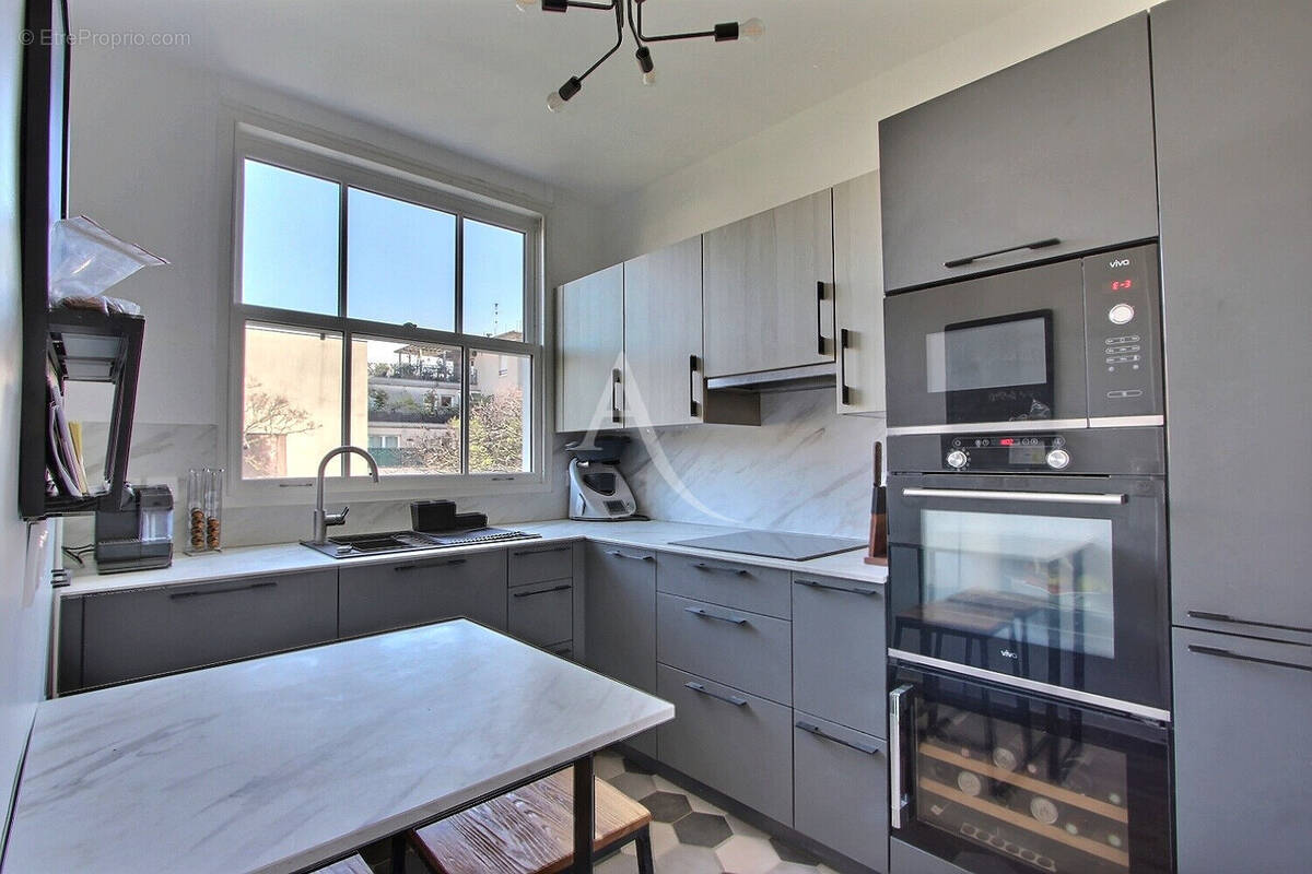 Appartement à ASNIERES-SUR-SEINE