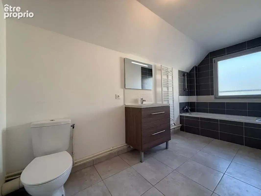 Maison Verrieres En Anjou 6 pièce 85 m2 - photo 4