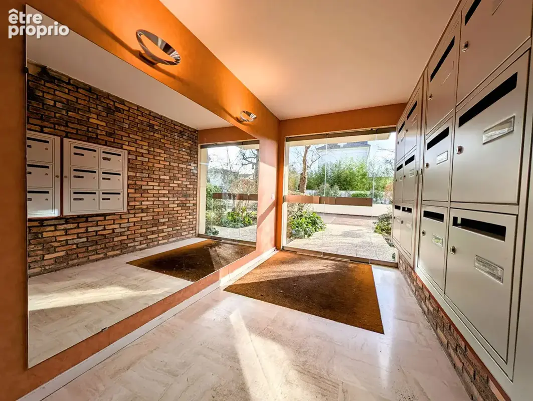 Appartement 3 pièces de 73.13 m2 - Cave et parking en sous-sol - photo 8