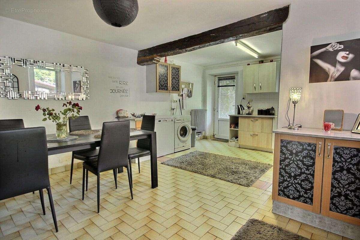 Maison à ARTHEZ-DE-BEARN