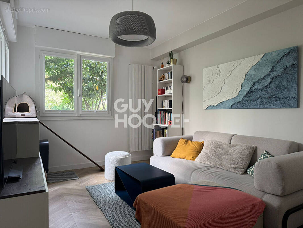 Appartement à MONTROUGE