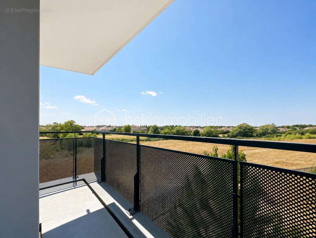 Appartement 3 chambres avec balcon et 3 places de parking - photo 14