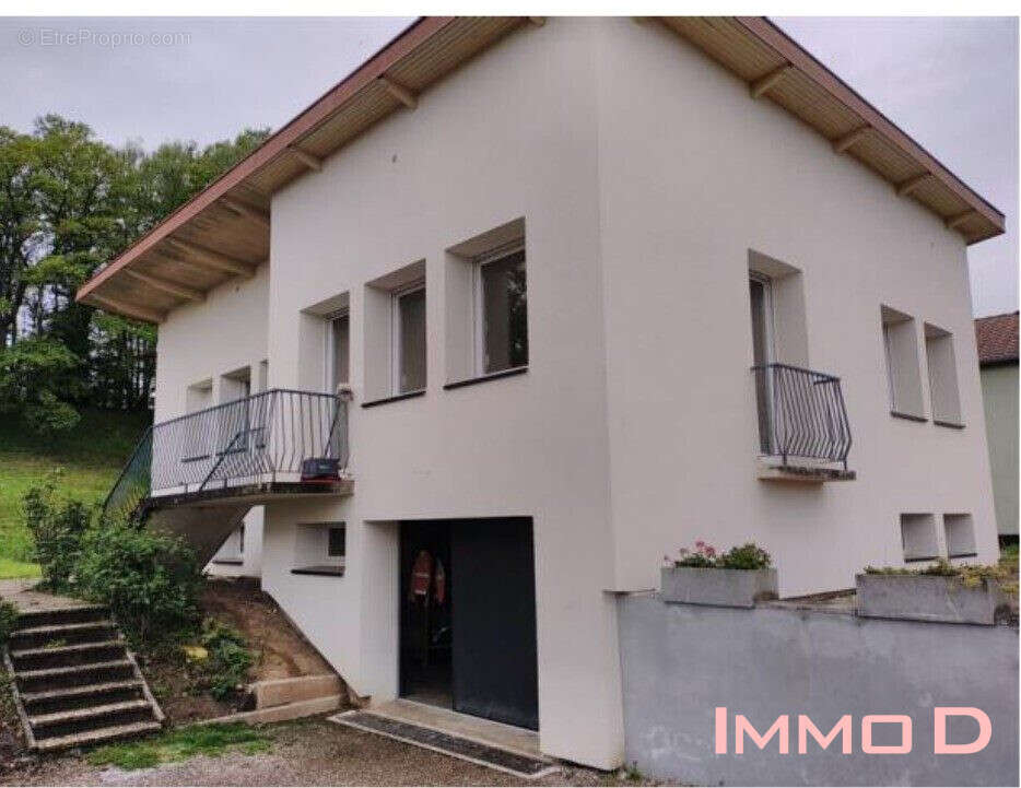 Maison à THAON-LES-VOSGES