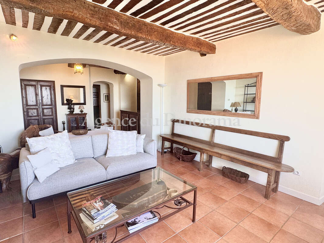Appartement à CABRIS