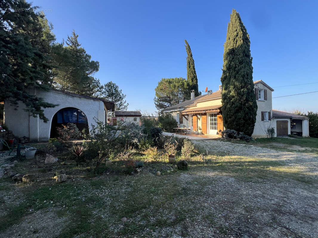 Maison à SAINT-PAULET-DE-CAISSON