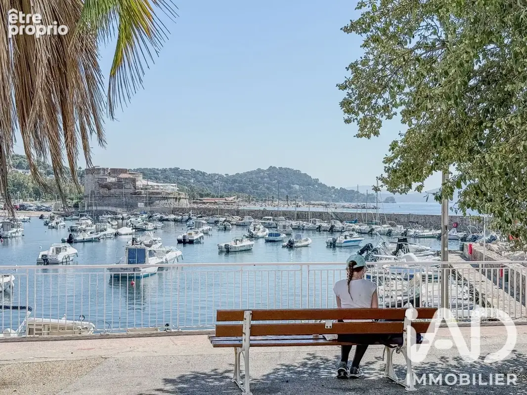 Photo 1 - Appartement à TOULON