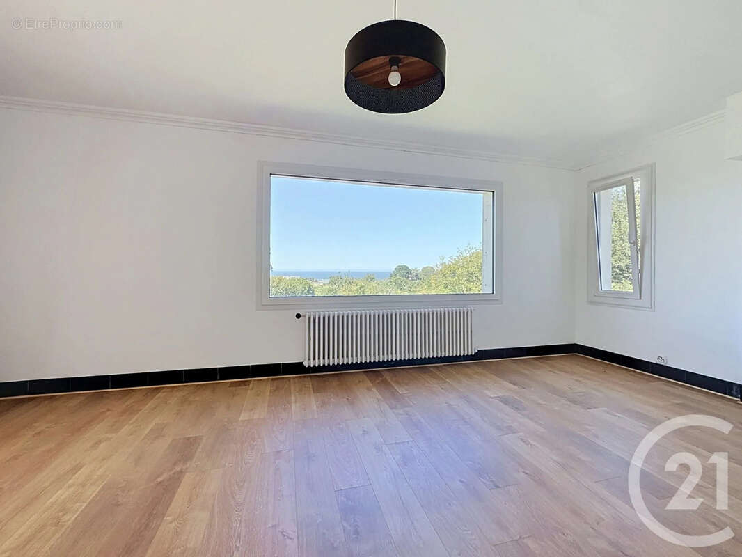 Maison 150 m² à Trelevern  - photo 5