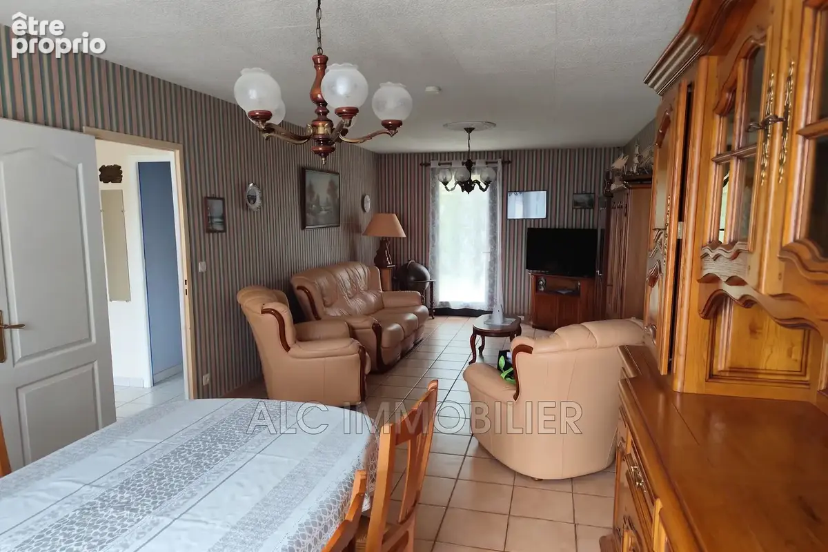 Maison 89 m² à vendre à Alencon (61000) - photo 9