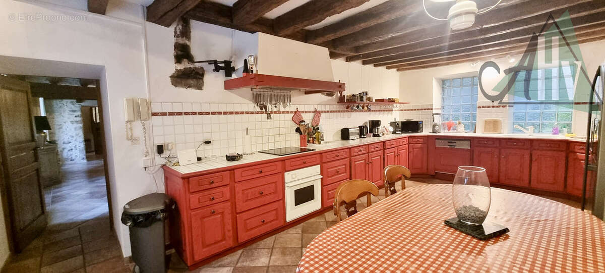 Maison à CHALAUTRE-LA-GRANDE