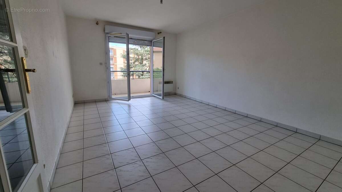 Appartement à RAMONVILLE-SAINT-AGNE
