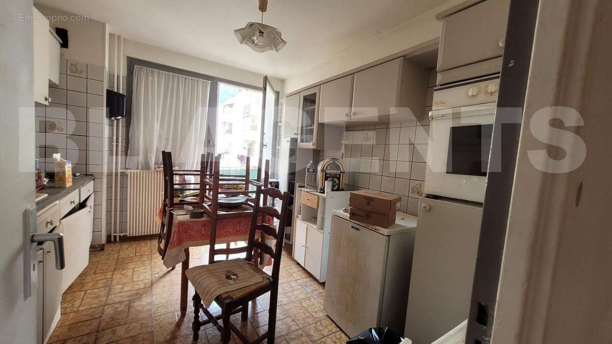 CUISINE - Appartement à NICE