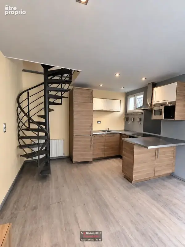 Charmante maison de ville rénovée à Lillebonne - photo 2