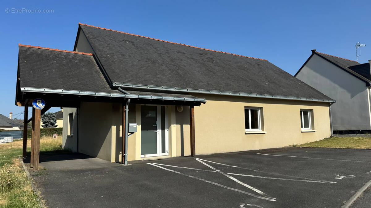 Maison à DENEE