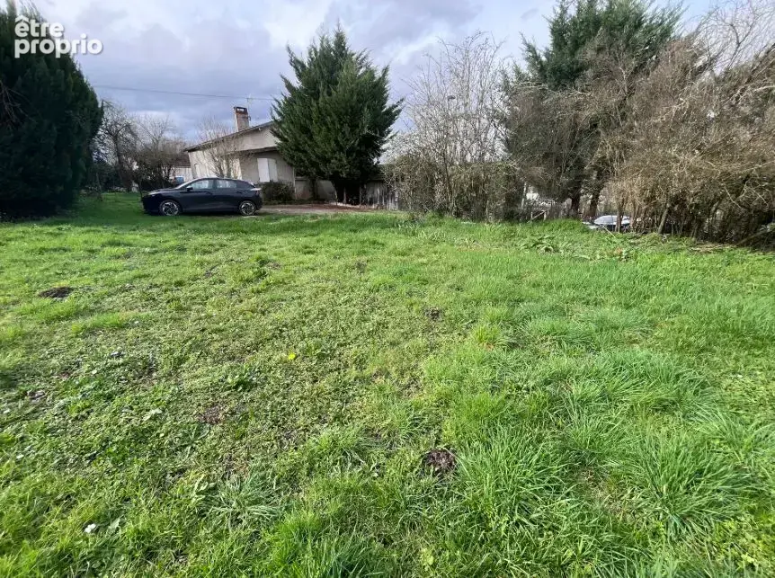 Photo Terrain à Marsac-Sur-L'isle au prix de 23 500€