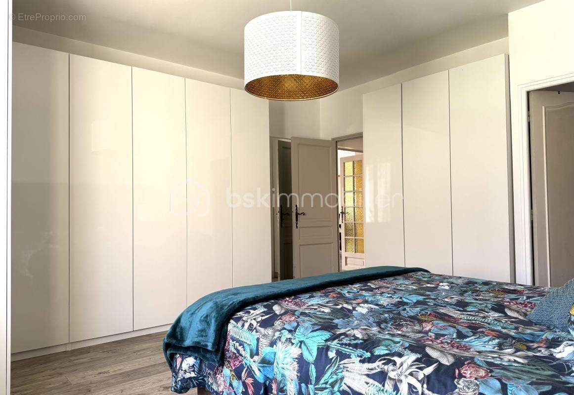 Maison à SIX-FOURS-LES-PLAGES