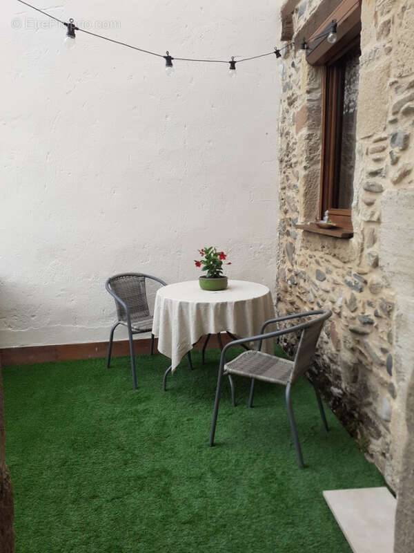 Maison à SAINT-GENIEZ-D&#039;OLT