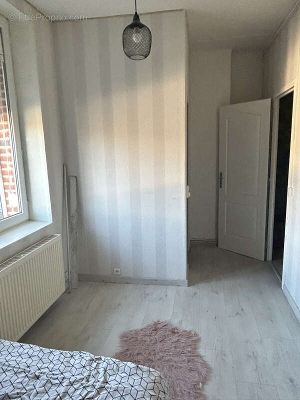 Maison à AUBY