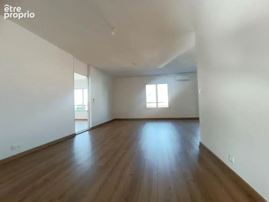 Appartement Istres 4 pièce(s) 101 m2 ET Terrasse - photo 5