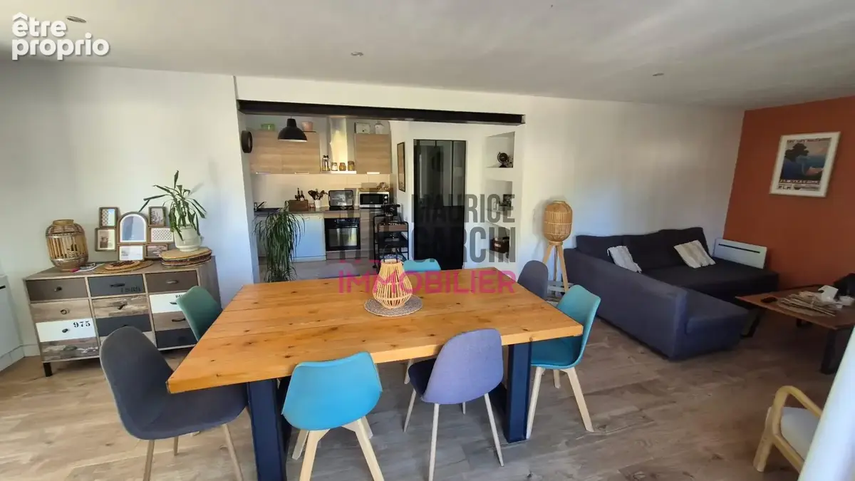 Photo Maison à Velleron au prix de 290 000€