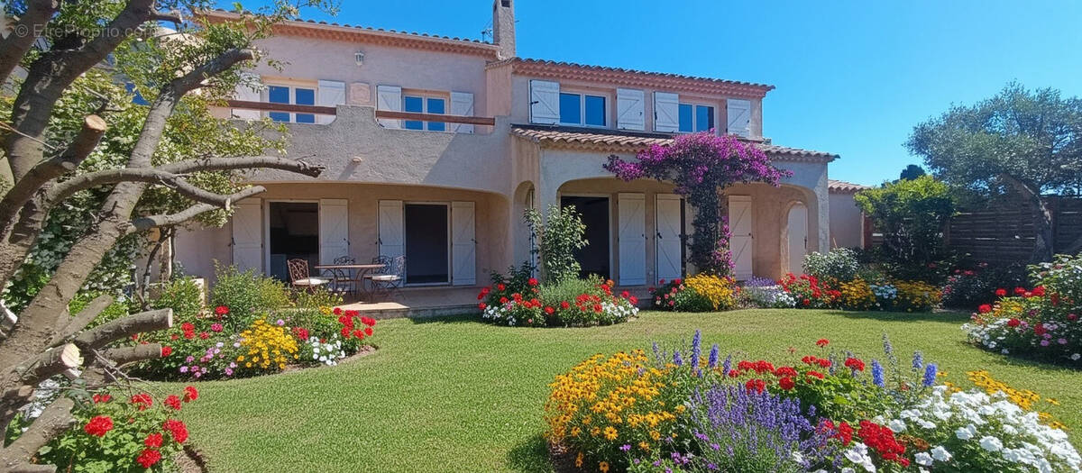 Maison à SANARY-SUR-MER