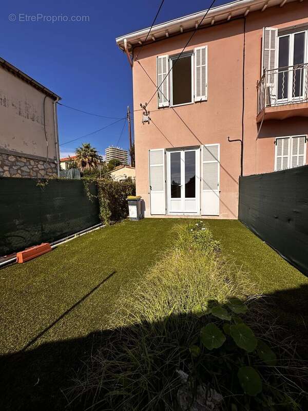 Maison à ANTIBES