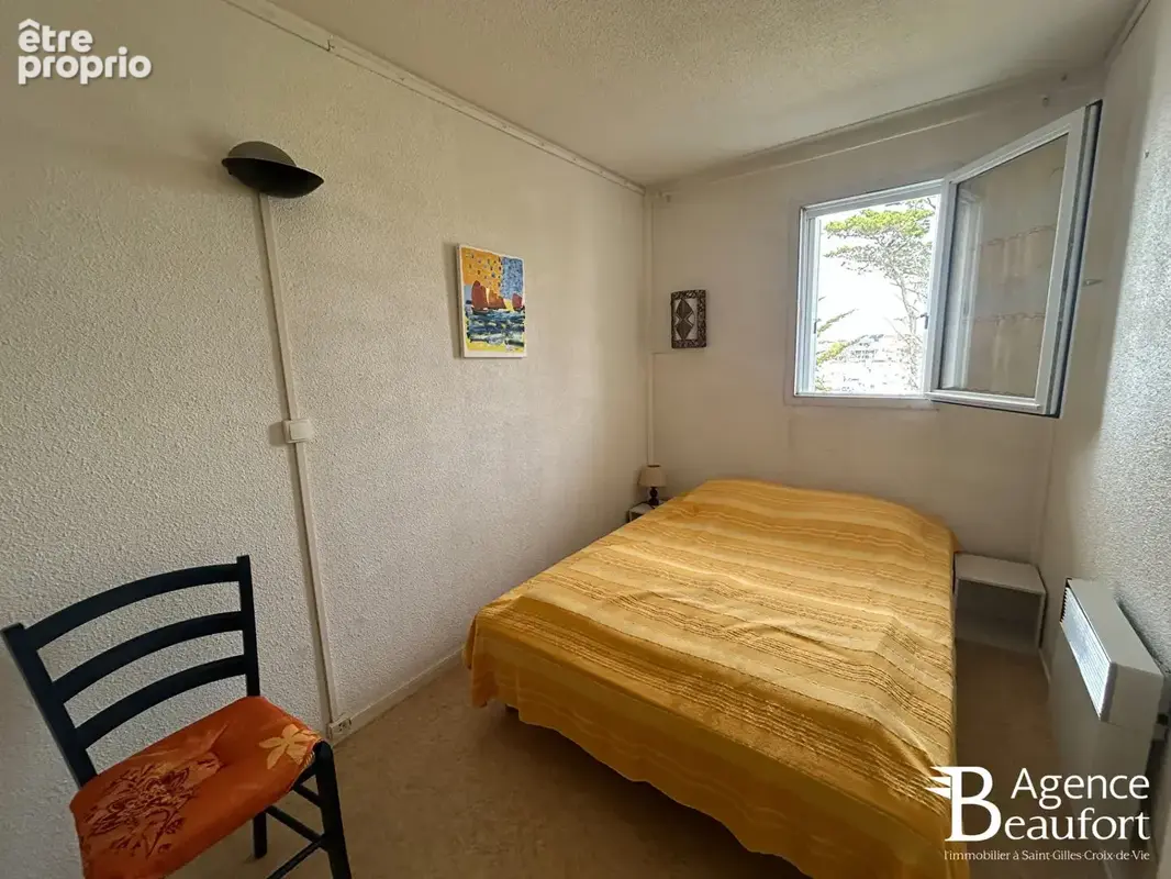 Appartement Saint Gilles Croix De Vie  avec  Garage - photo 3
