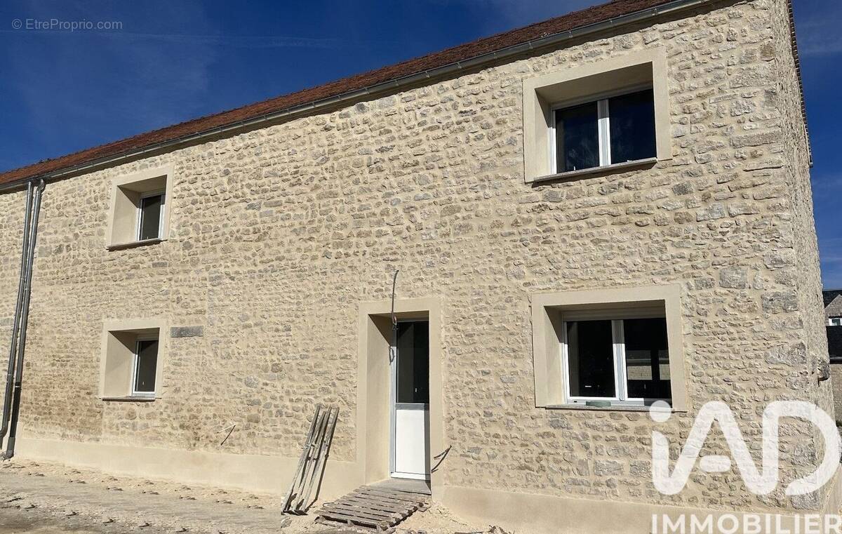 Photo 1 - Maison à CHENOU