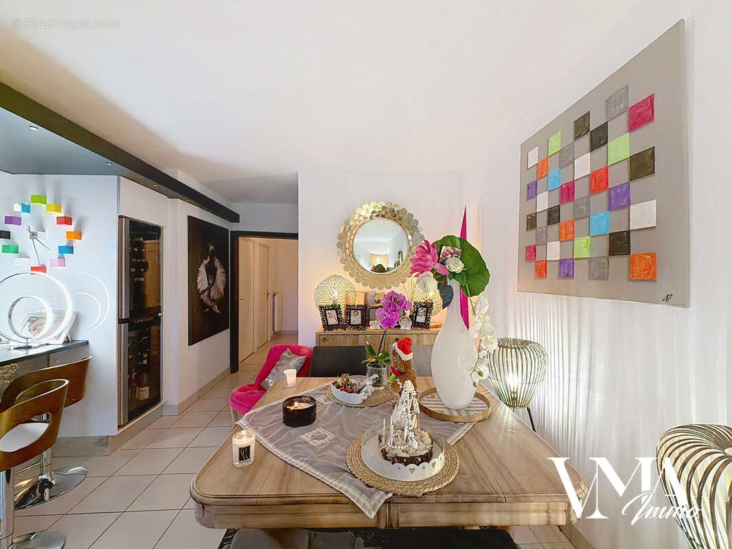 Appartement à LENTILLY