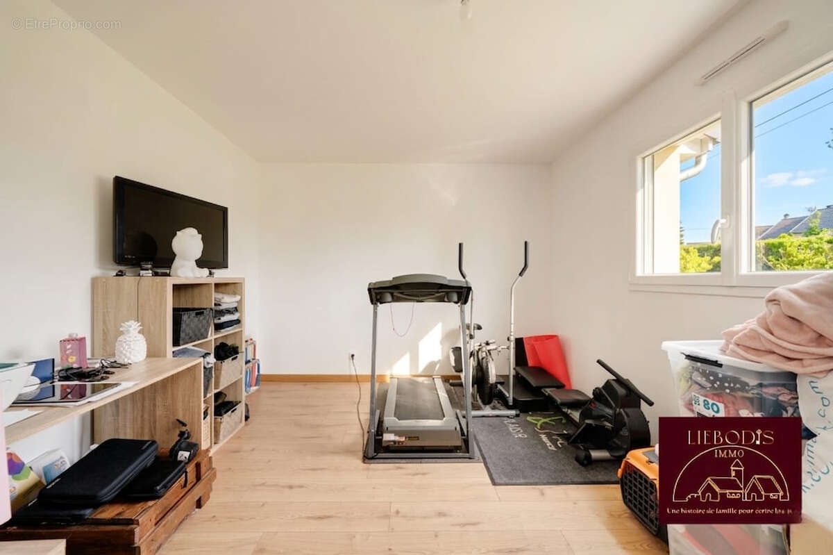 Plain-pied indépendant de 2023, terrain 3000m2, DPE en A ! - photo 11