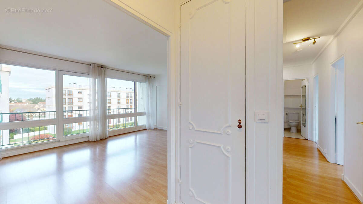 Appartement à BOIS-D'ARCY