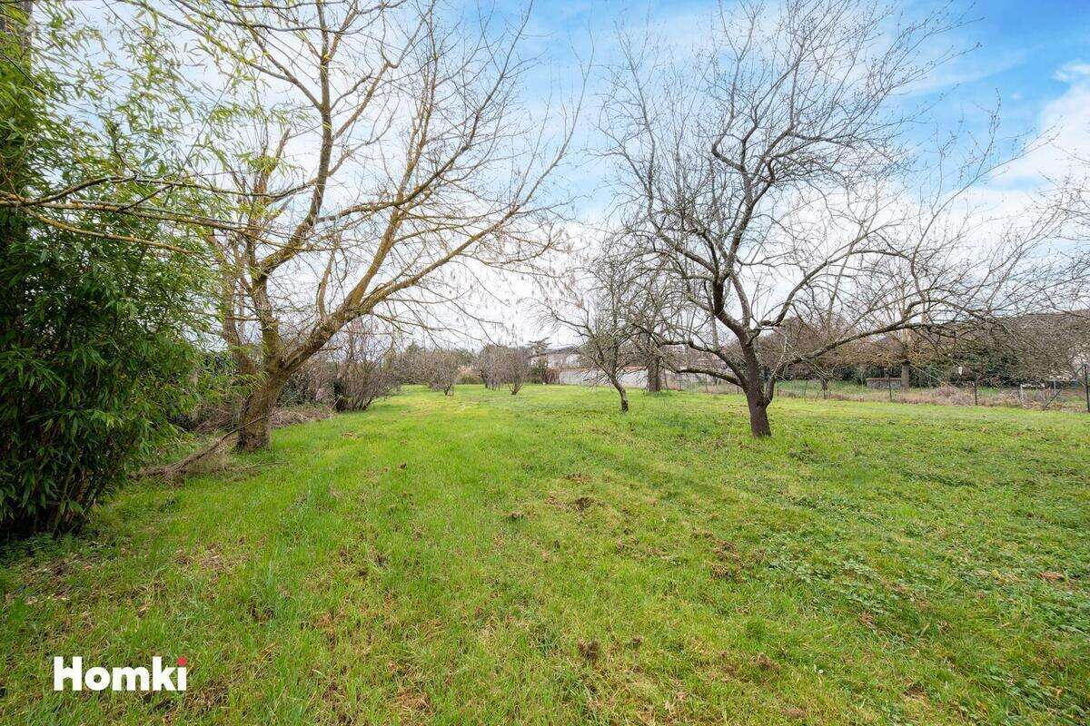 Terrain à LABARTHE-SUR-LEZE