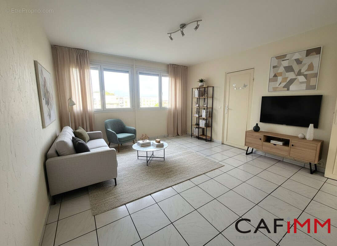 Appartement à BRON