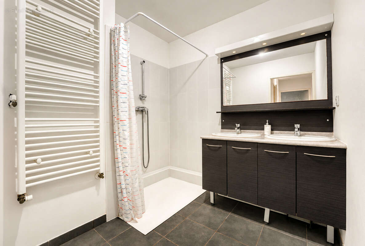 En exclusivité !  Appartement T3 de 62 m2, situé au 1er étage, dans le secteur du Grand Selve. - photo 11