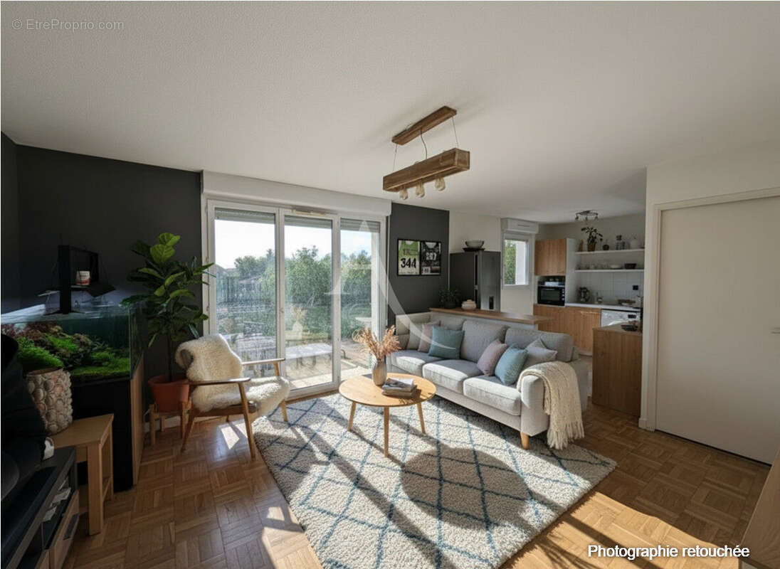 Appartement à SAINT-SULPICE