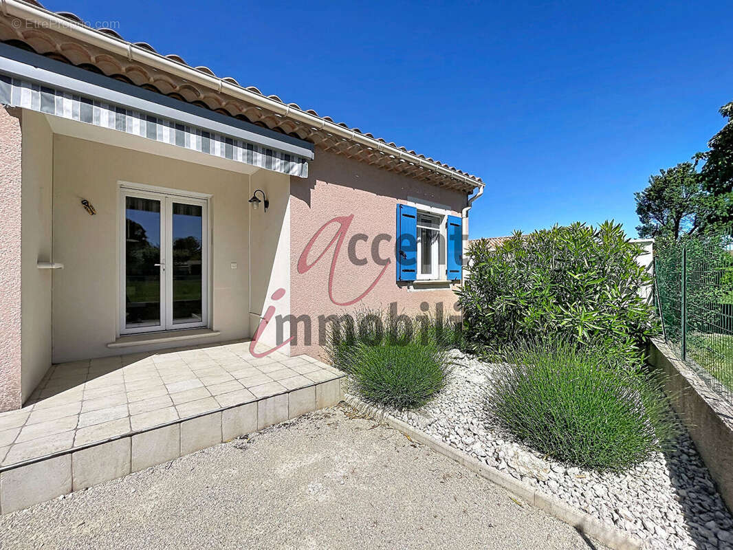 Maison à MOLLEGES