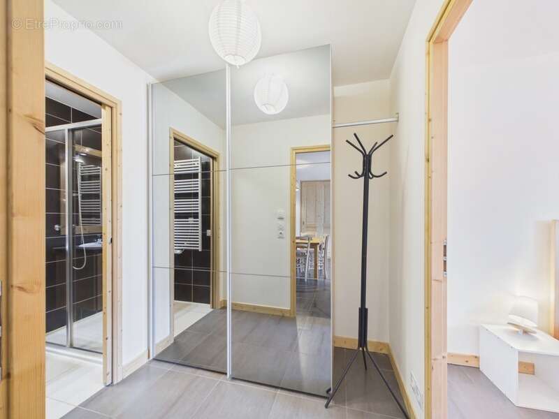 Haute Savoie (74), à vendre SAMOENS - Domaine skiable Grand Massif - Appartement T3 bis - photo 11