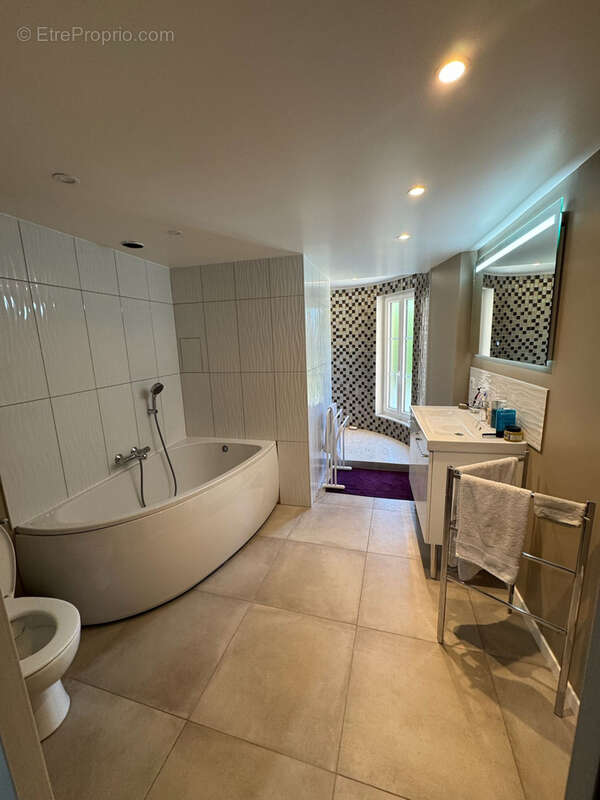 Maison à CHARLEVILLE-MEZIERES