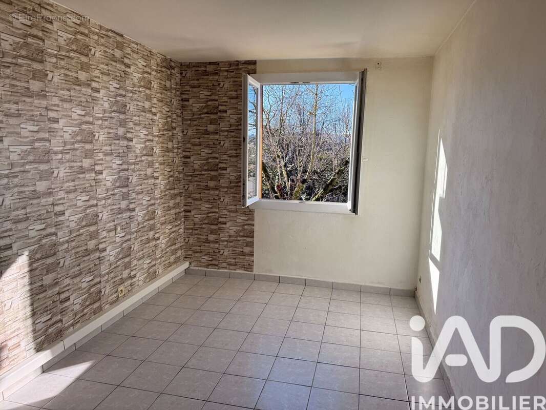 Photo 9 - Appartement à VINON-SUR-VERDON