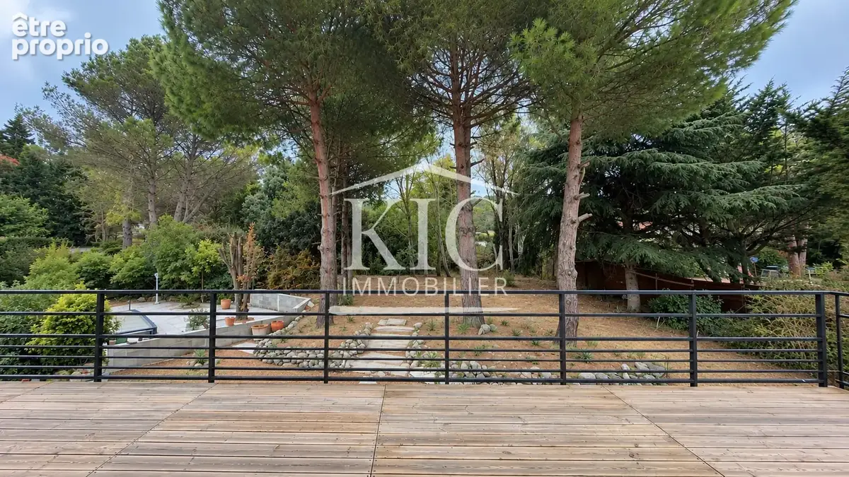 PROCHE CARCASSONNE - Maison 215 m2 6 chambres - Jardin, piscine, garage - photo 16