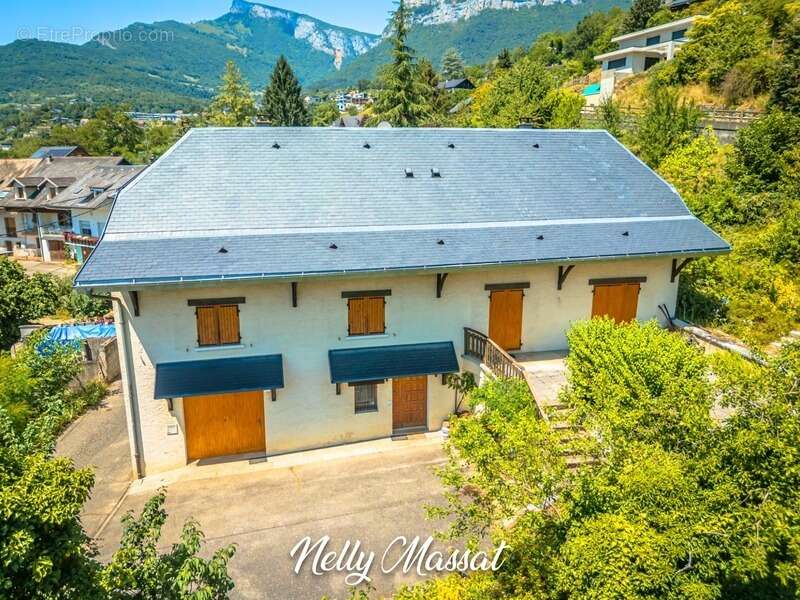 Maison à vendre 6 pièces BARBY (73) - Maison familiale avec jardin et fort potentiel d'aménagement - photo 9