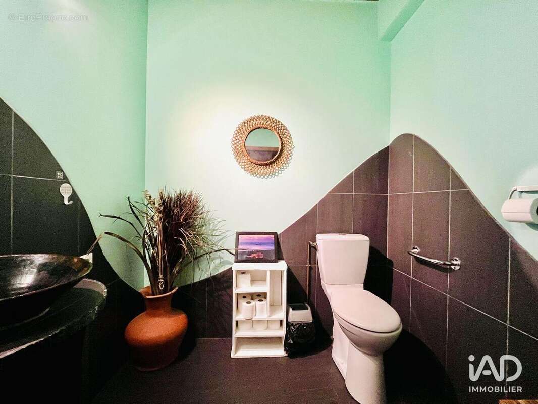 Photo 8 - Commerce à FITOU