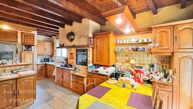 A VENDRE, REVEL(31)-Belle propriété de 230m2 habitables à revel, idéal famille et/ou projet professionnel - photo 6