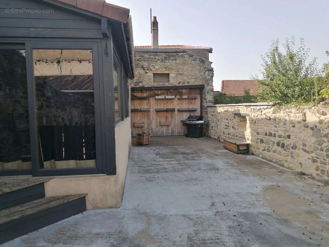 Vente Maison Antoingt(63340) 160 000ï¿œ - photo 3