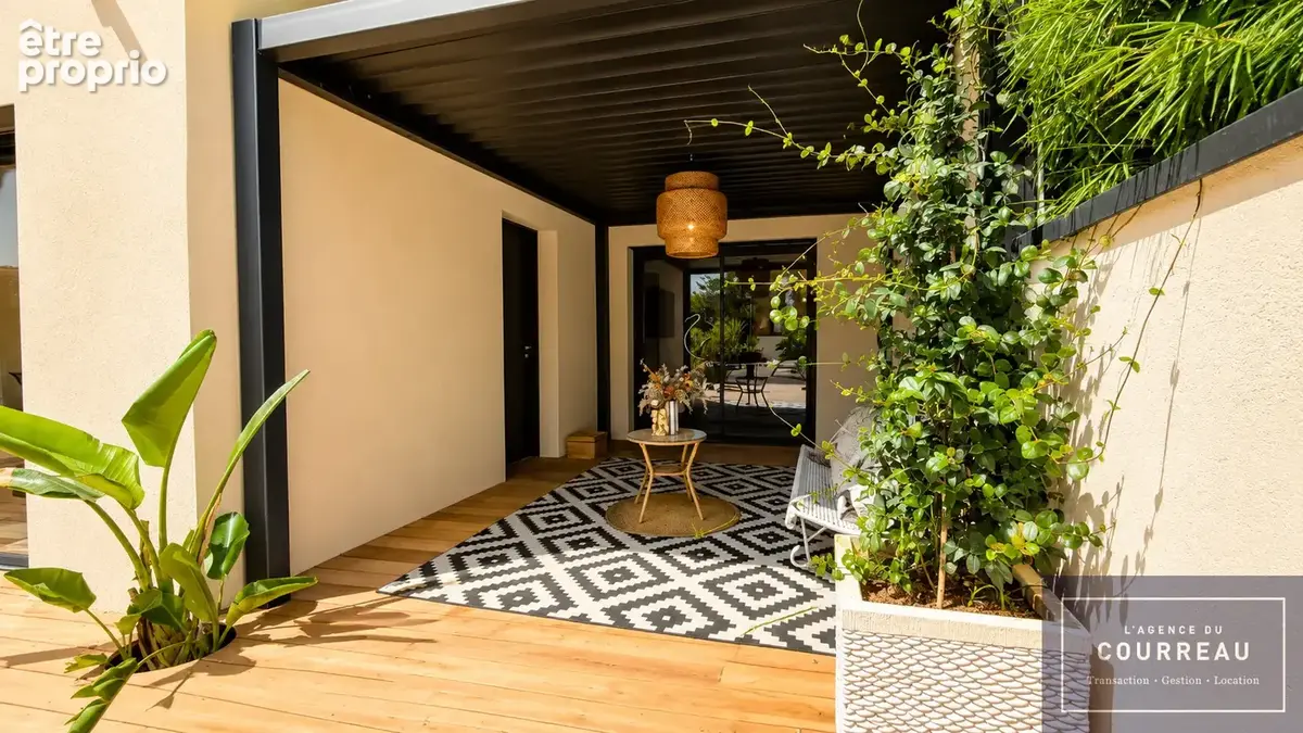 Maison contemporaine 120 m2 avec piscine et séjour cathédrale - photo 10
