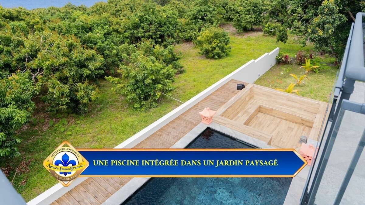 Maison à SAINTE-ROSE