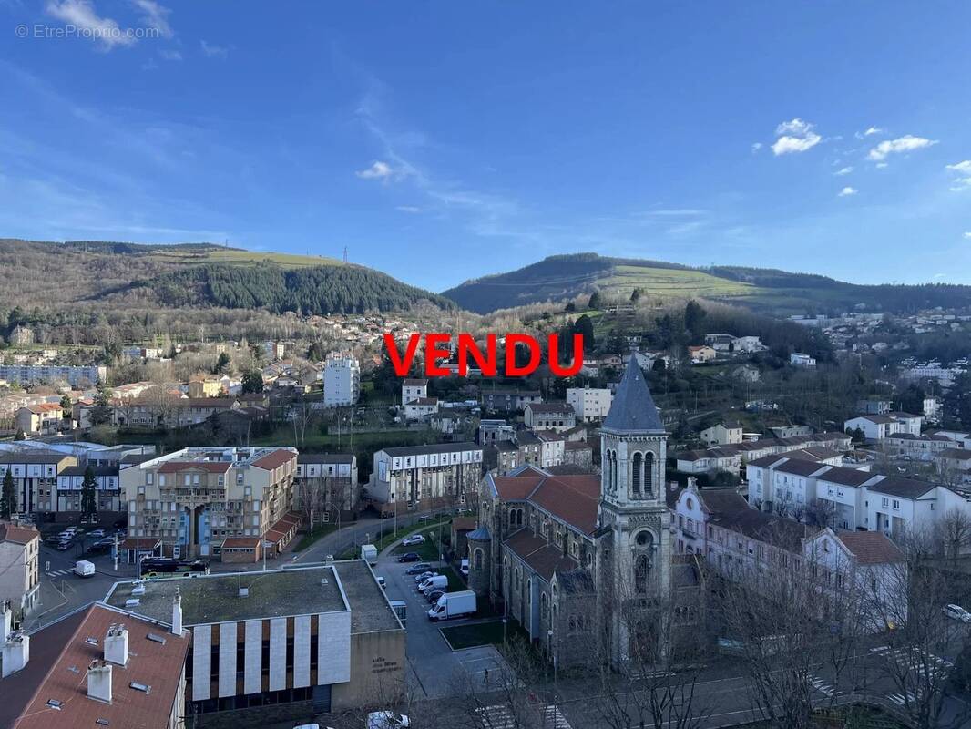 Appartement à SAINT-ETIENNE